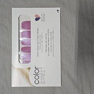 Color Street Nail Strips in 'Czech Me Out'